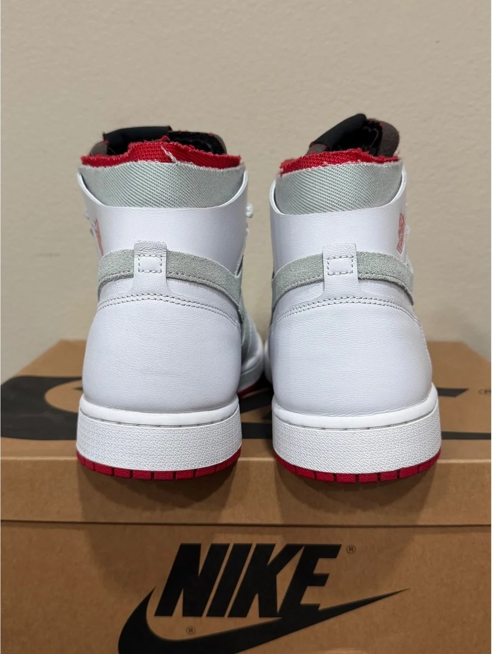 Size 13 - Air Jordan 1 High Zoom Comfort “Hare” *WORN ONCE*